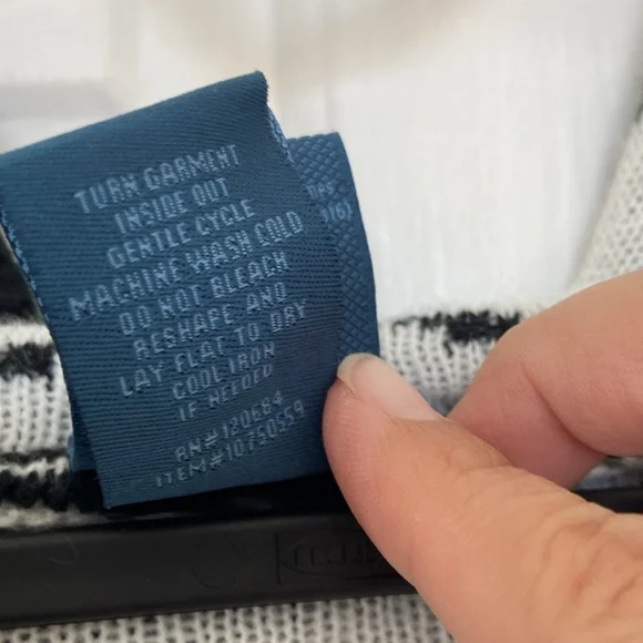 Harry Potter Wizard Cardigan - Picture 5 of 5